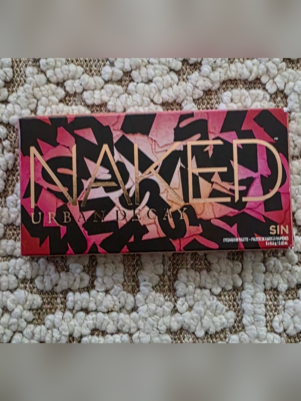NEW Urban Decay Naked Eyeshadow Palette - Sin